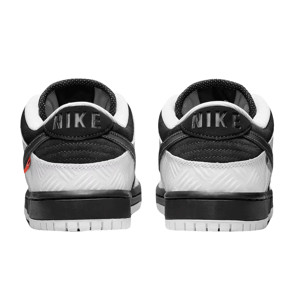 Nike SB Dunk Low 'TIGHTBOOTH'