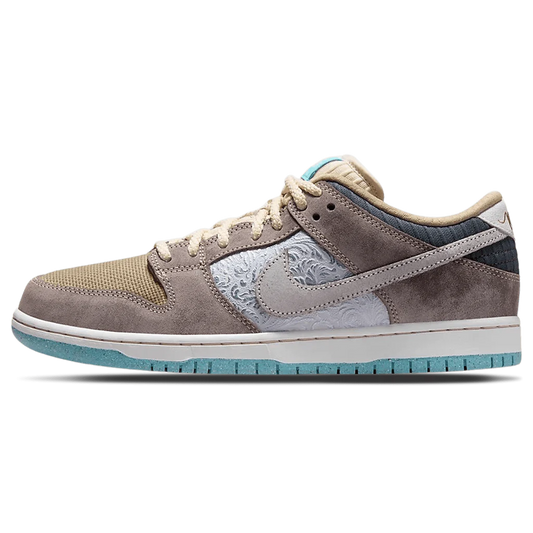 Nike SB Dunk Low 'Big Money Savings'